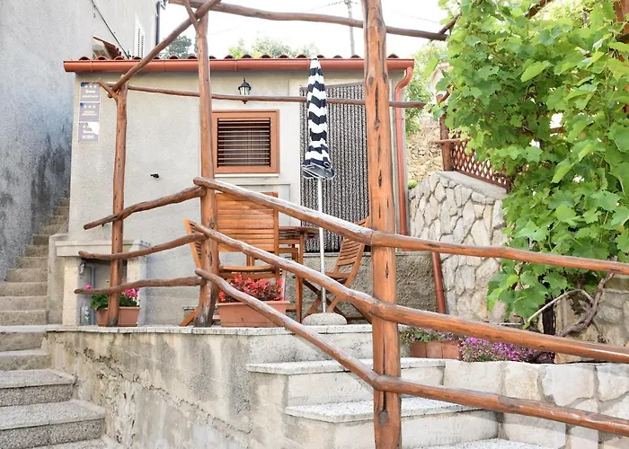 Apartment Anamarija Valun